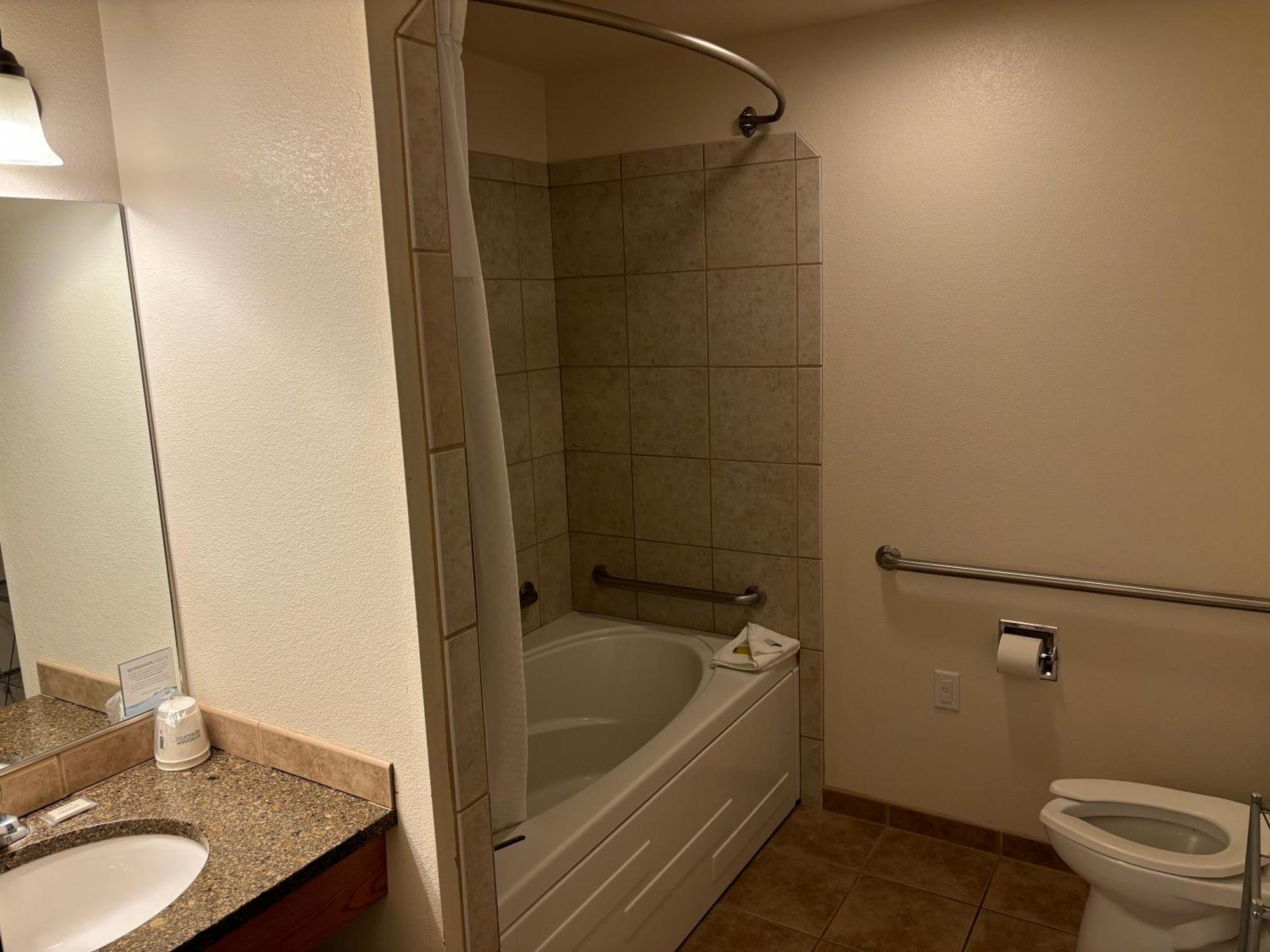 Super 8 By Wyndham Rexburg Otel Dış mekan fotoğraf