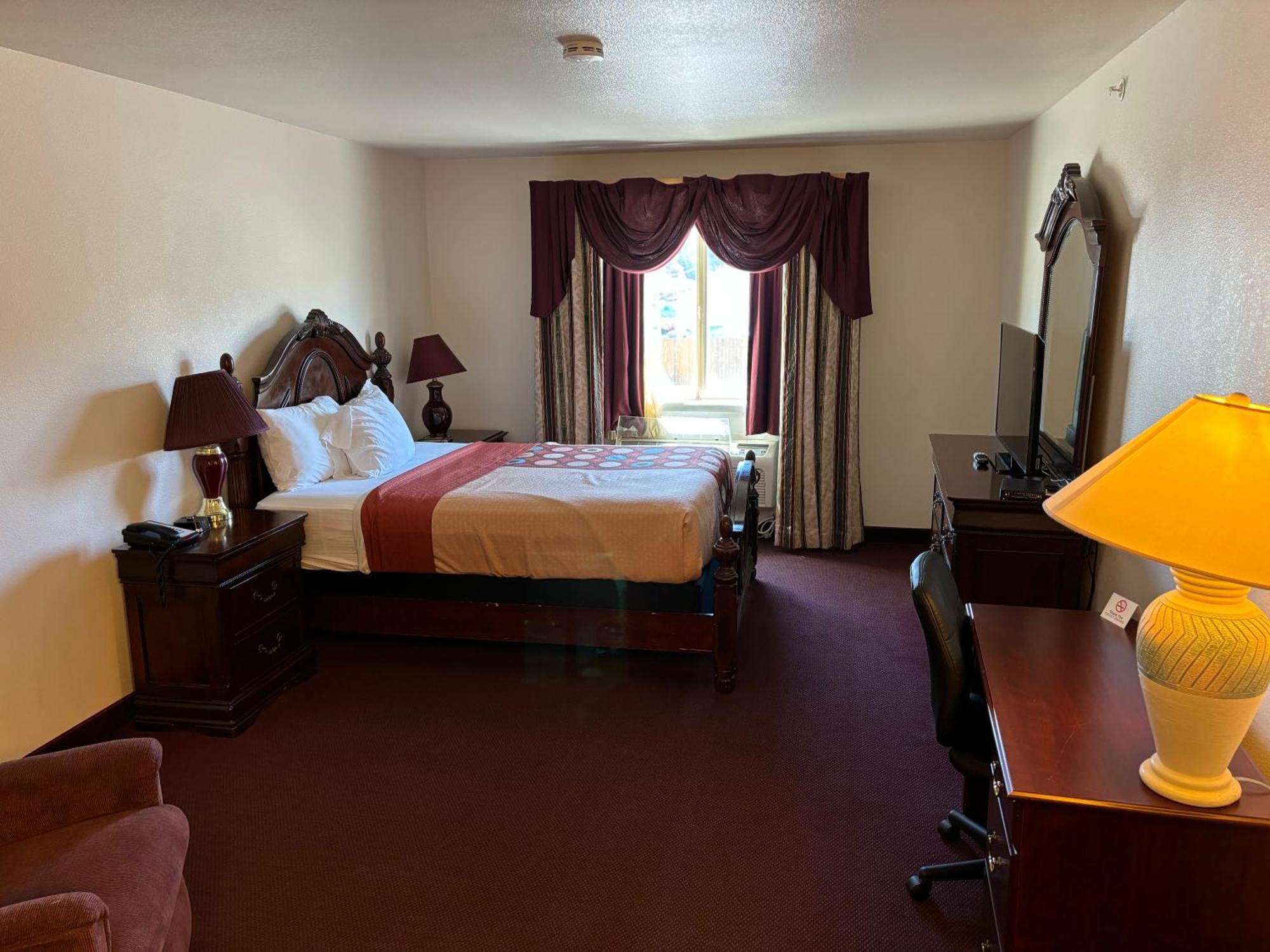 Super 8 By Wyndham Rexburg Otel Dış mekan fotoğraf